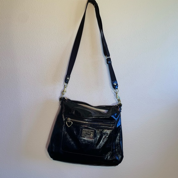Coach Poppy Black Patent Leather Shoulder Bag - Picture 12 of 16